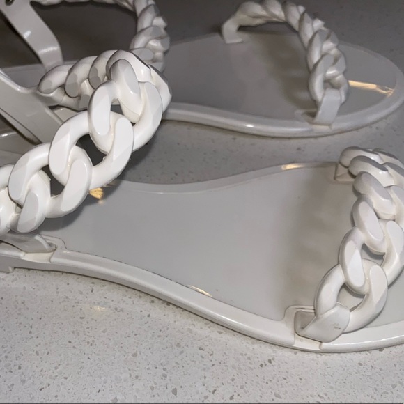 Givenchy White Nea Chain Jelly Sandals Sz 40 - Picture 6 of 8